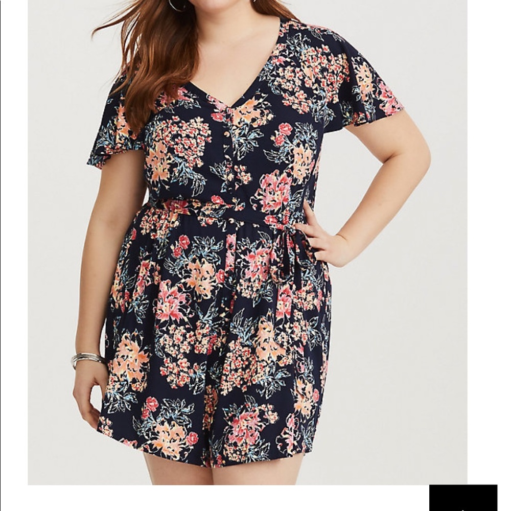 TORRID NAVY FLORAL V-NECK CHALLIS ROMPER